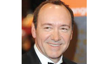 ‘Call of Duty’ soldiers battle villain Spacey