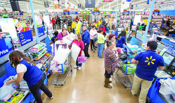 Walmart unveils mobile pay service, challenging Apple