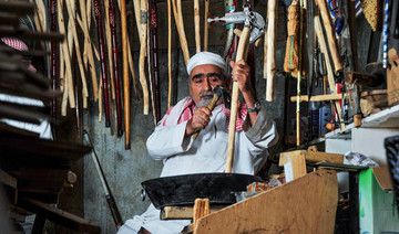 300 Saudis trained in tiling, carpentry