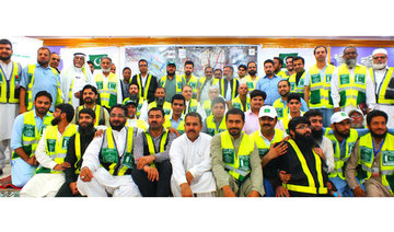 Pak envoy hails volunteers’ services to Haj pilgrims