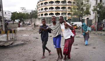 Car bomb kills 6 near Somalia presidential palace