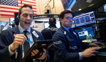 US stocks rise with oil futures, investors await earnings