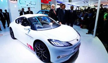 New Delhi, Beijing’s plans for electric cars threaten to cut gasoline demand