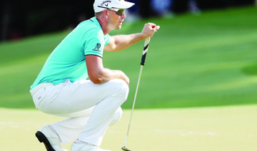 Stenson seizes lead at Wyndham Championship