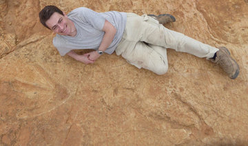 Fossil footprints reveal existence of big early dinosaur predator