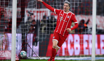 Football: Lewandowski shoots into Bundesliga’s top 10