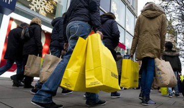 UK retailers lose sparkle over Christmas