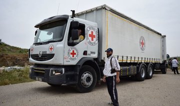 Aid reaches Syria’s Ghouta as strikes hit rebel enclave