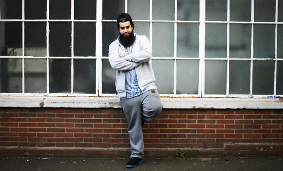 For many young British Muslims tug of peace is stronger than pull of war