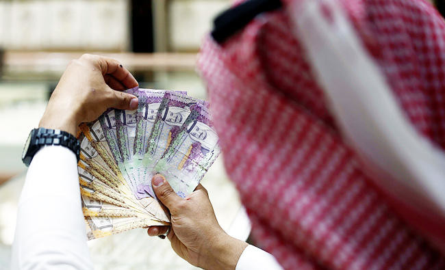 Demand for Saudi riyals up due to Hajj