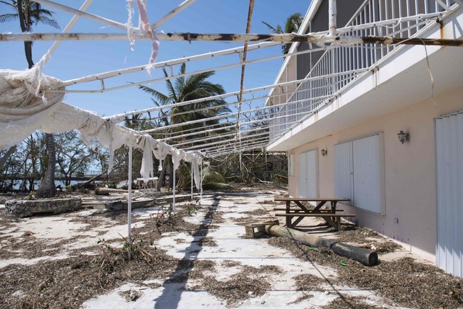 Returning Florida evacuees stunned by Irma’s wreckage as death toll climbs