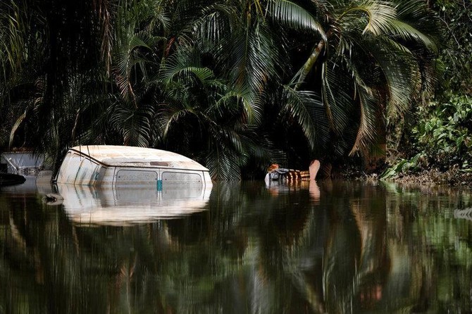 Fears of dam collapse add to Puerto Rico’s misery after hurricane