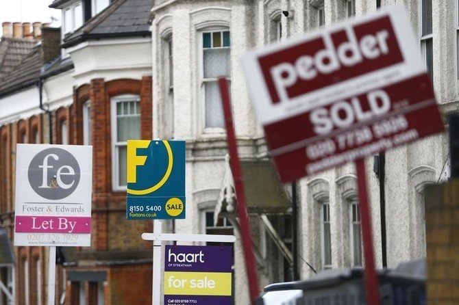 London house prices fall for first time in 8 years