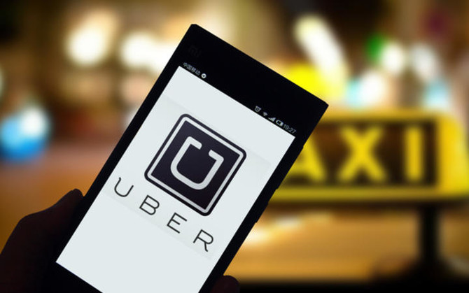 Controversy-battered Uber hires top legal officer