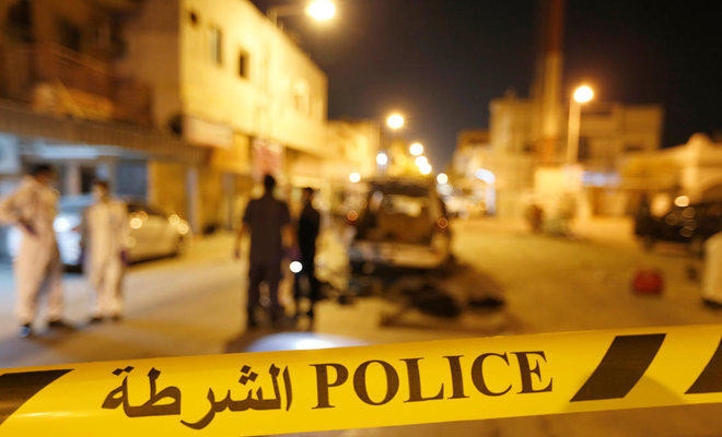 Bomb attack kills one Bahraini policeman, wounds eight