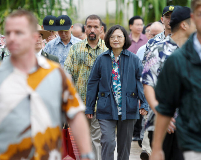 Taiwan president arrives in Hawaii despite Chinese objections