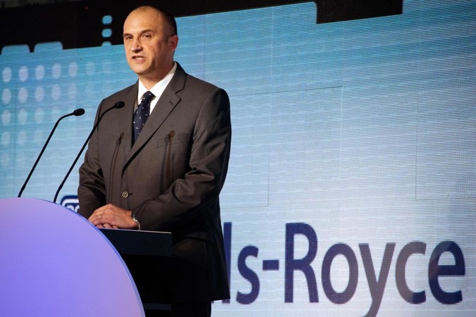 Airbus poaches Rolls-Royce executive to head aircraft sales