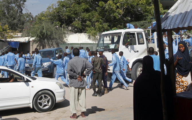 18 police officers killed in Somalia suicide bomb attack