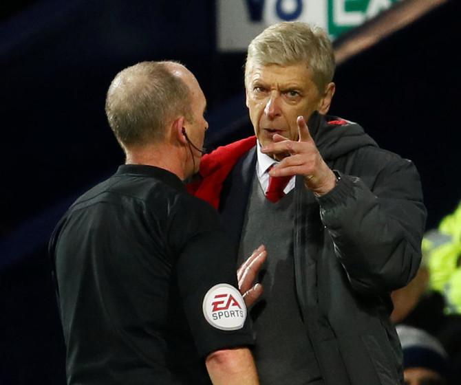 Arsene Wenger’s ‘conspiracy’ talk is hiding flaws in Arsenal side