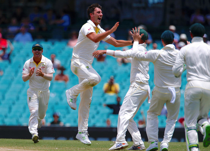 Australia win final Ashes test to clinch series 4-0