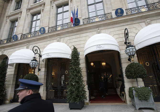 Paris police hunt for jewels, thieves after Ritz Hotel robbery