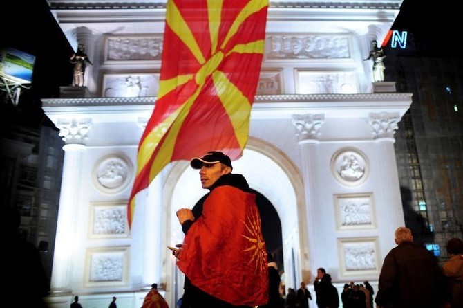 Macedonia’s parliament approves law on wider use of Albanian language