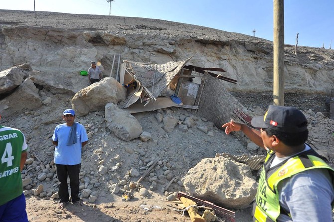 Earthquake in Peru destroys dozens of homes, kills 1 man