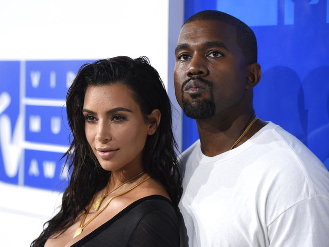 Kim Kardashian announces birth of third child via surrogate