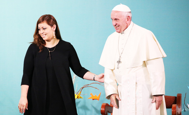 Pope meets victims of child sexual abuse in Chile, ‘cries with them’