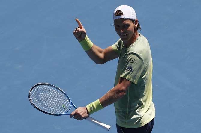 Tomas Berdych into Australian Open quarterfinals