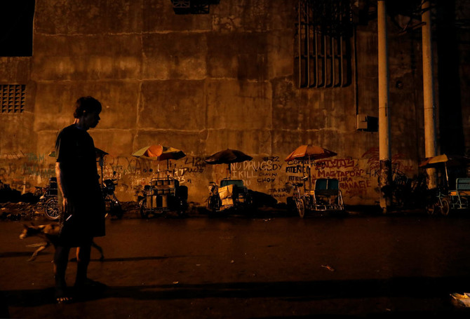 Nightfall in Philippine slum revives spectre of deaths in drugs war