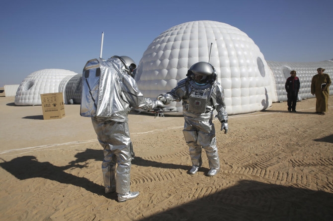 In Oman desert, European venture sets sights on Mars