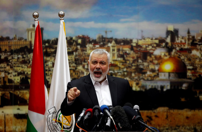 Leader of militant Hamas leaves Gaza for talks in Egypt