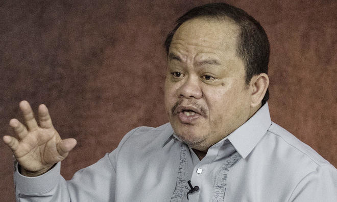 Philippine lawyer wants ‘death squad president’ in court