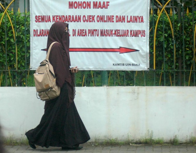 Indonesian universities ‘ban’ niqab over fundamentalism fears