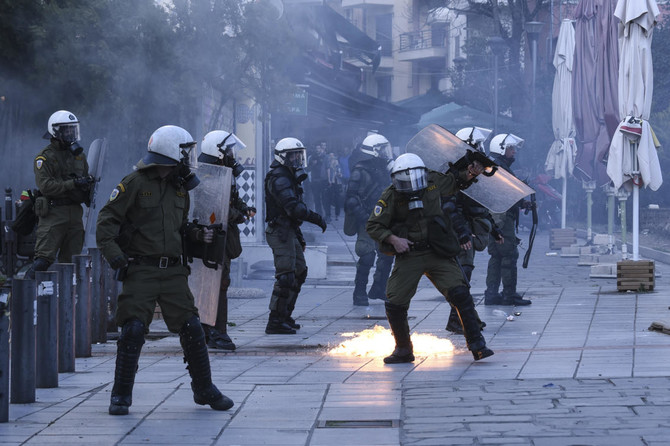 Anarchists from across the Balkans clash with Greek police