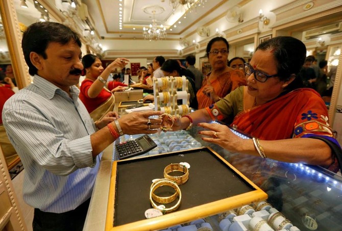 In India, digital gold sellers hope trickle will become a rush