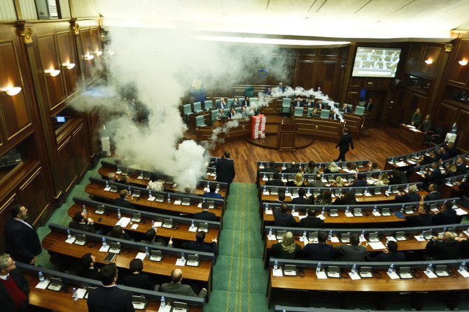 Kosovo parliament vote on border deal halted by tear gas