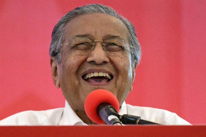 Malaysia’s ex-leader crashes ‘too old to be PM’ forum